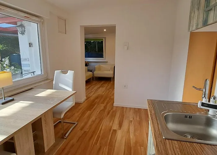 An Der Tanne Mit Ueberdachter Terrasse Appartement Düsseldorf