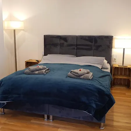 An Der Tanne Mit Ueberdachter Terrasse 아파트